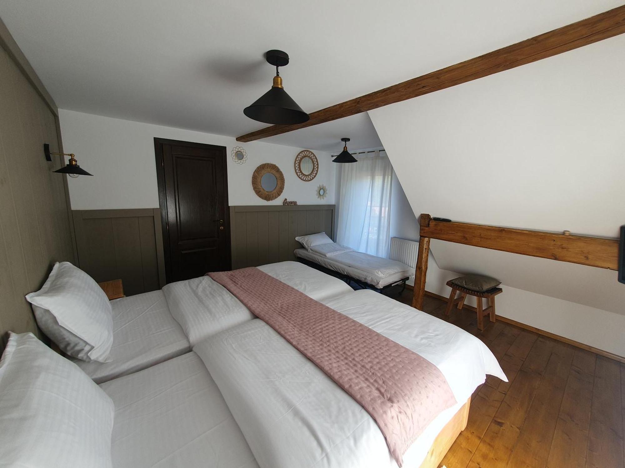 Poarta Villa Bran (Brasov)